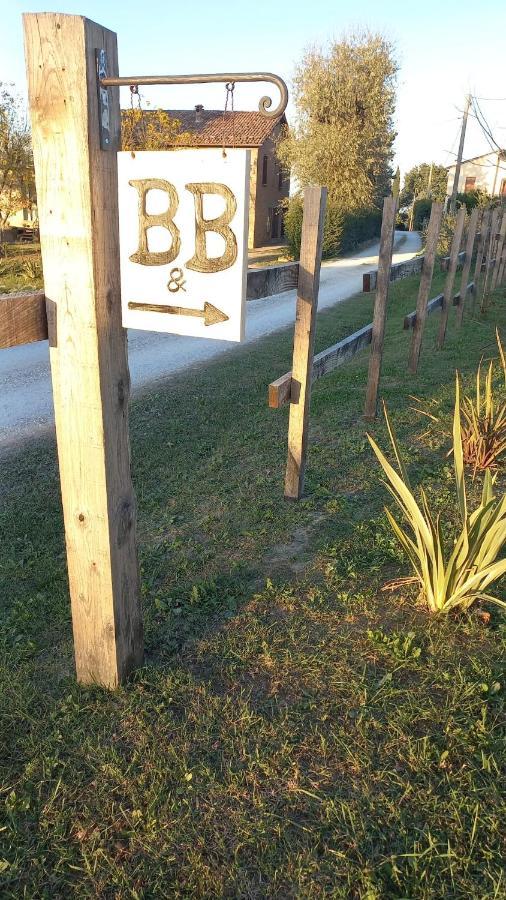 Beb Montefratta Acomodação com café da manhã Fratta Terme Exterior foto