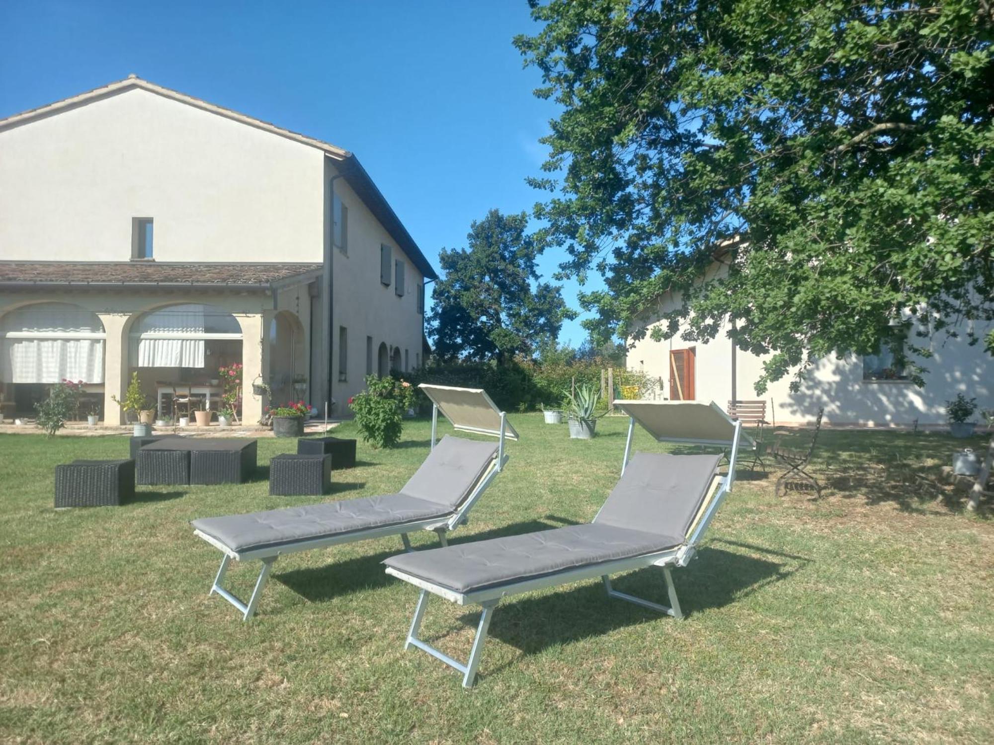 Beb Montefratta Acomodação com café da manhã Fratta Terme Exterior foto